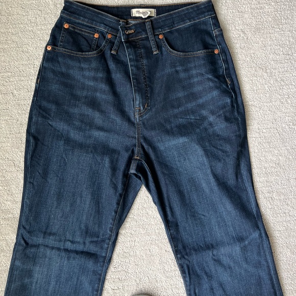 Madewell Curvy Cali Demi - boot jeans -size 30 - dark wash - Picture 4 of 10
